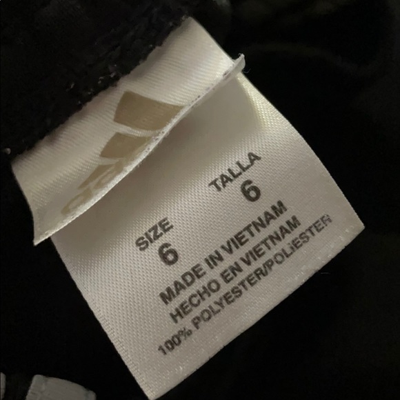 Adidas - Picture 2 of 6